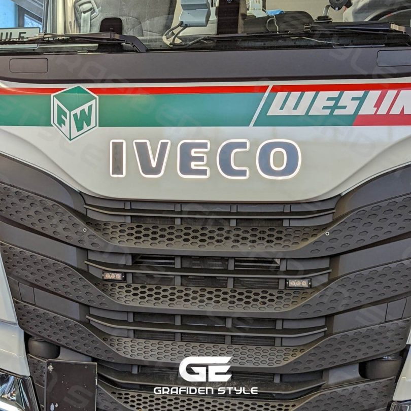 iveco led front logo